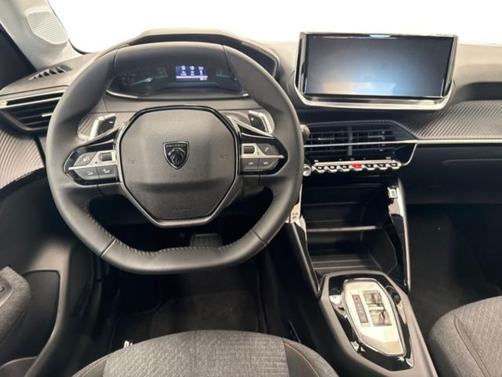 Peugeot 208 nuova a Ancona (10)