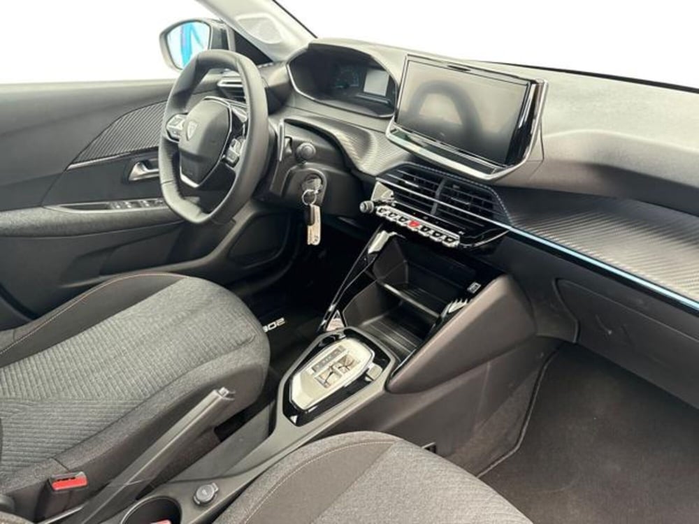 Peugeot 208 nuova a Ancona (15)