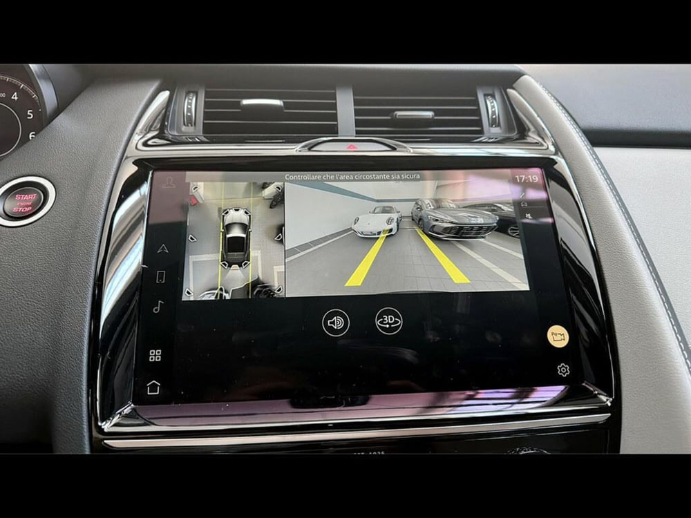 Jaguar E-Pace usata a Varese (11)