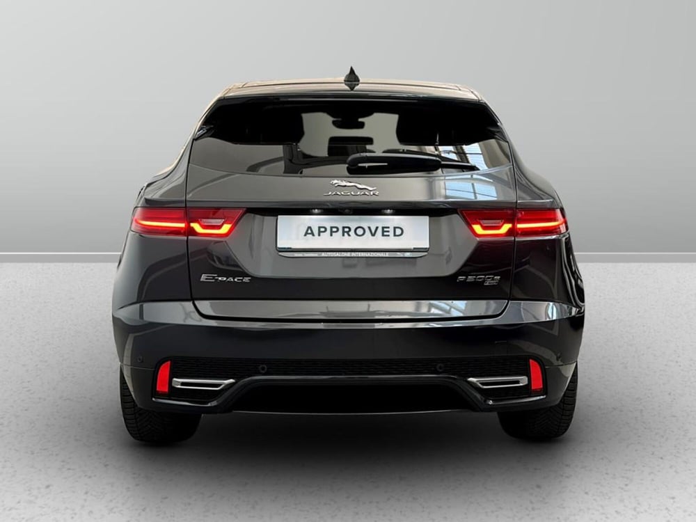Jaguar E-Pace usata a Varese (7)