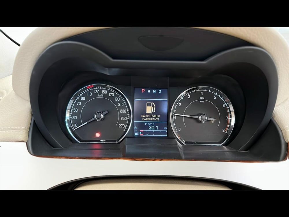 Jaguar XK usata a Varese (10)