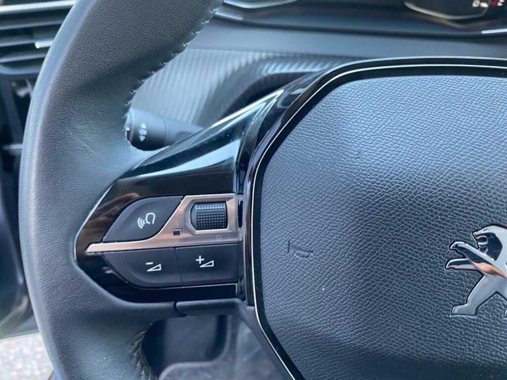 Peugeot 208 usata a Torino (12)