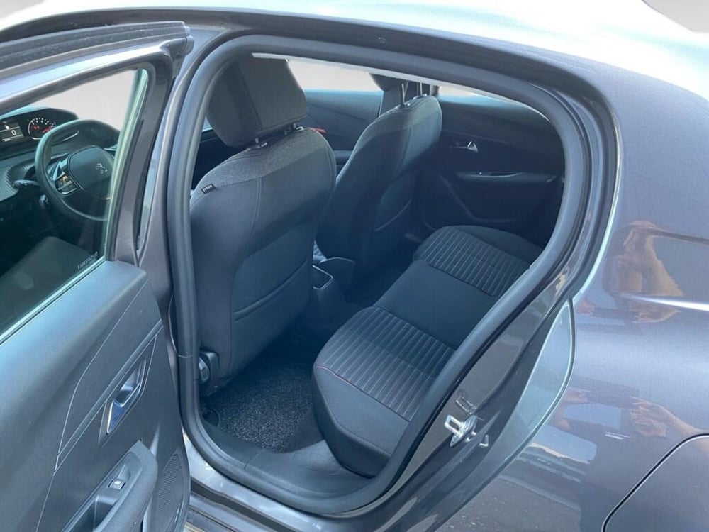 Peugeot 208 usata a Torino (8)