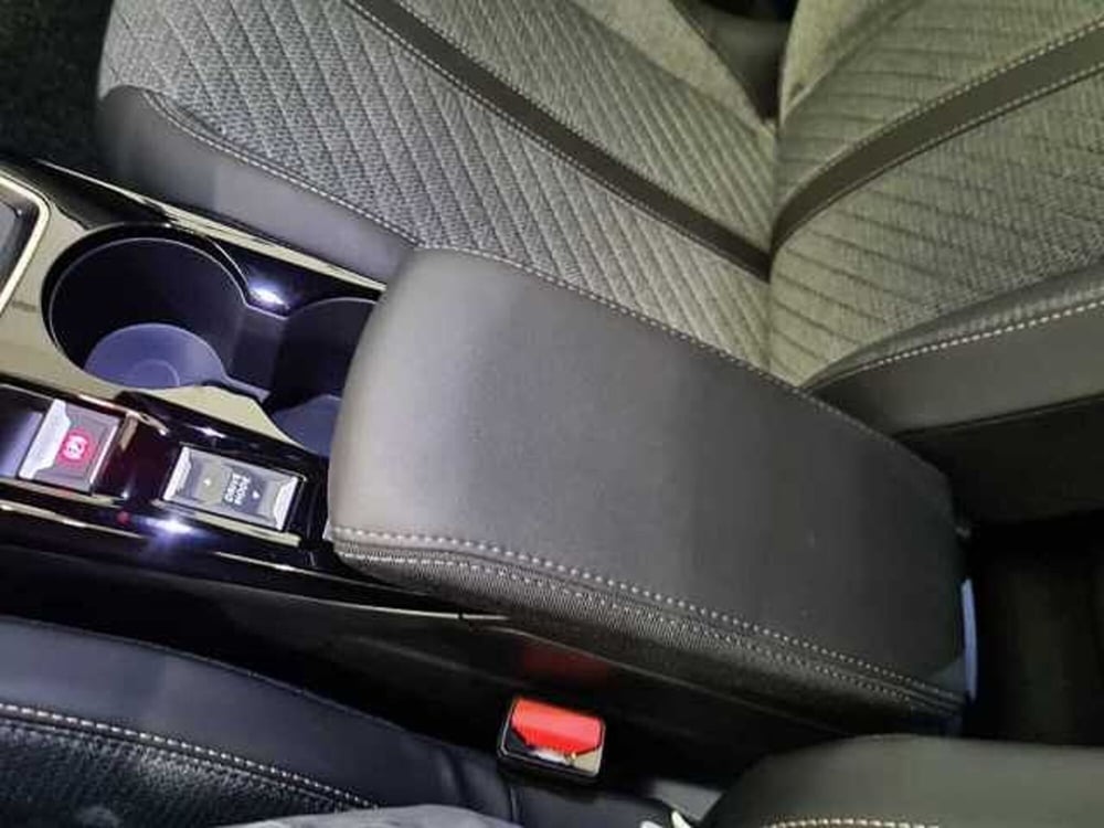 Peugeot 2008 nuova a Brescia (18)
