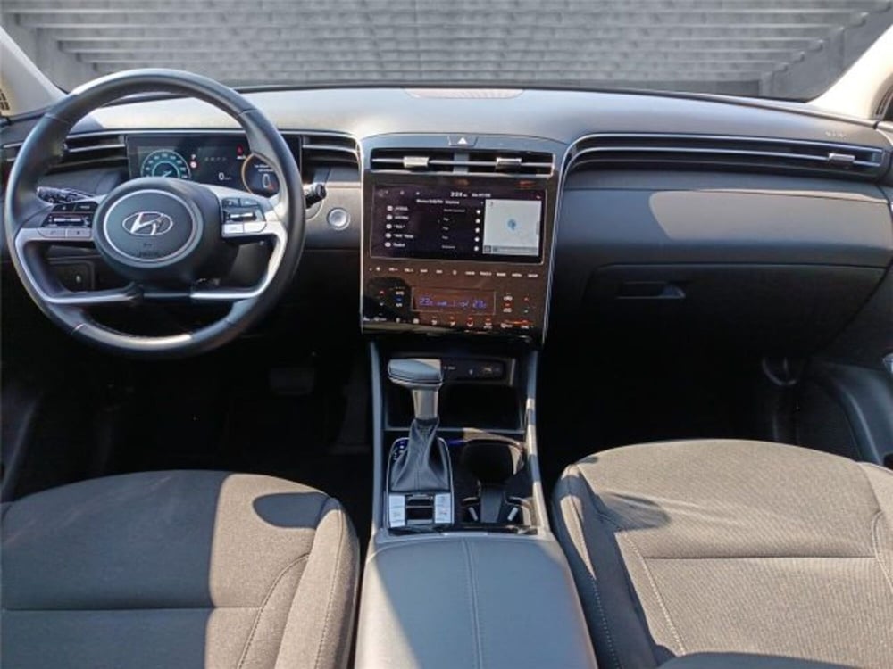 Hyundai Tucson usata a Bari (13)