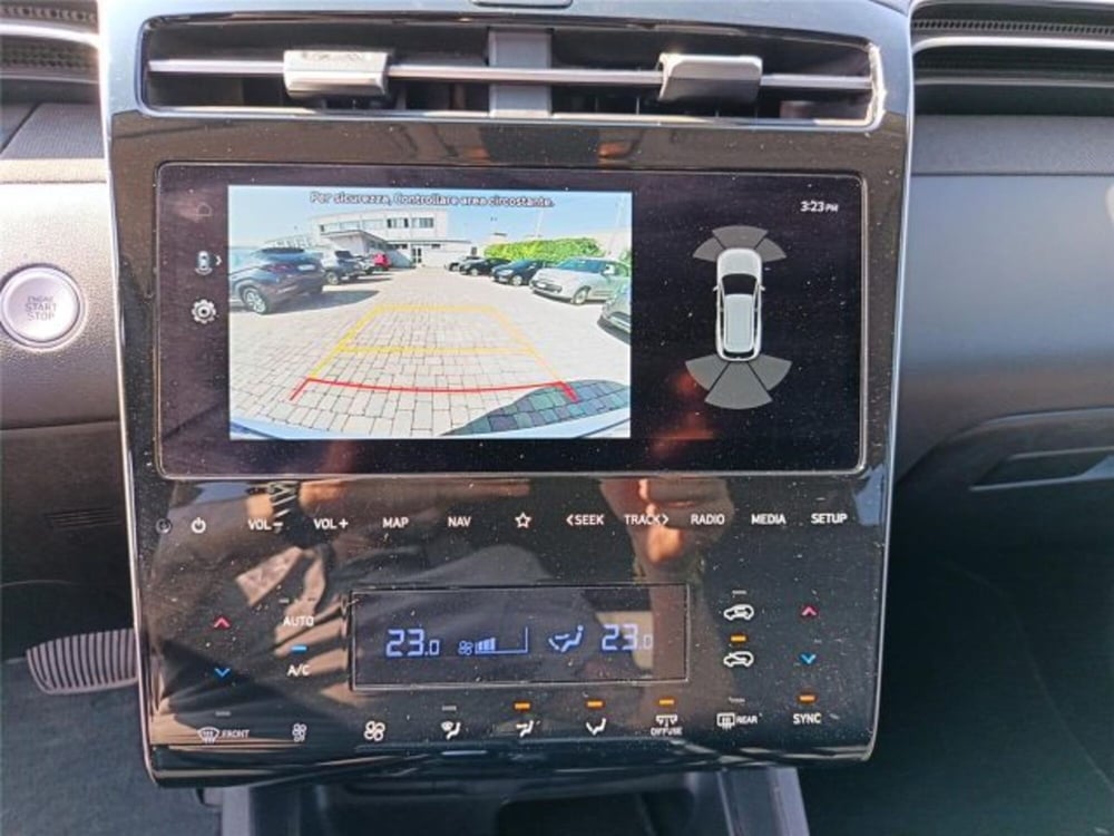 Hyundai Tucson usata a Bari (18)