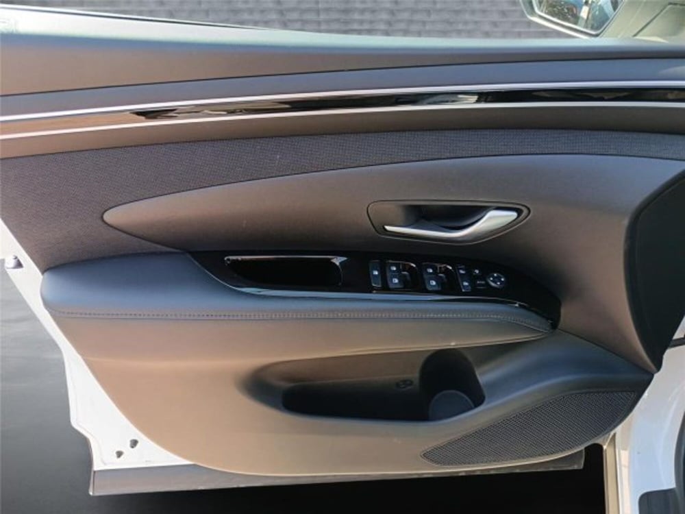 Hyundai Tucson usata a Bari (9)