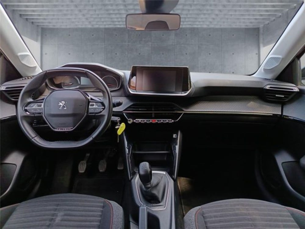 Peugeot 208 usata a Bari (13)
