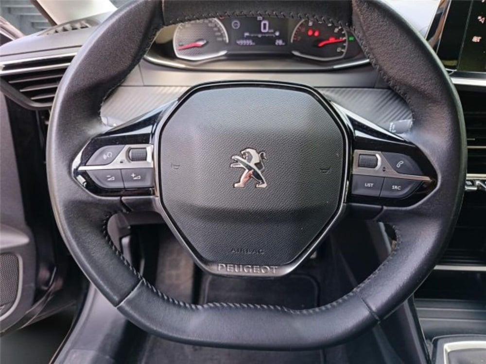 Peugeot 208 usata a Bari (15)