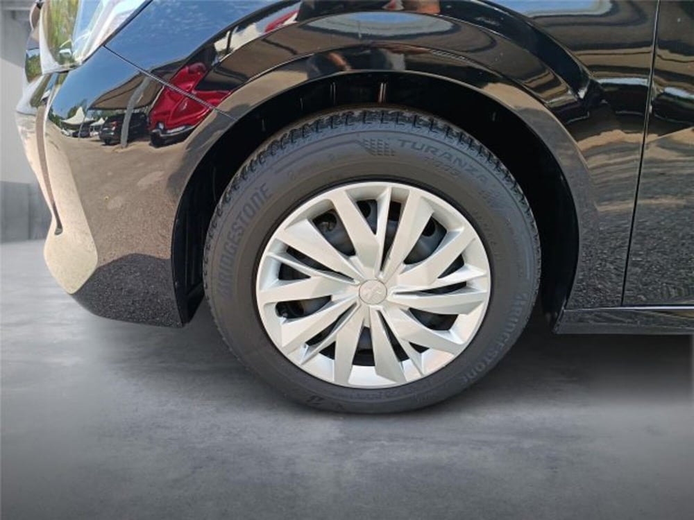 Peugeot 208 usata a Bari (8)