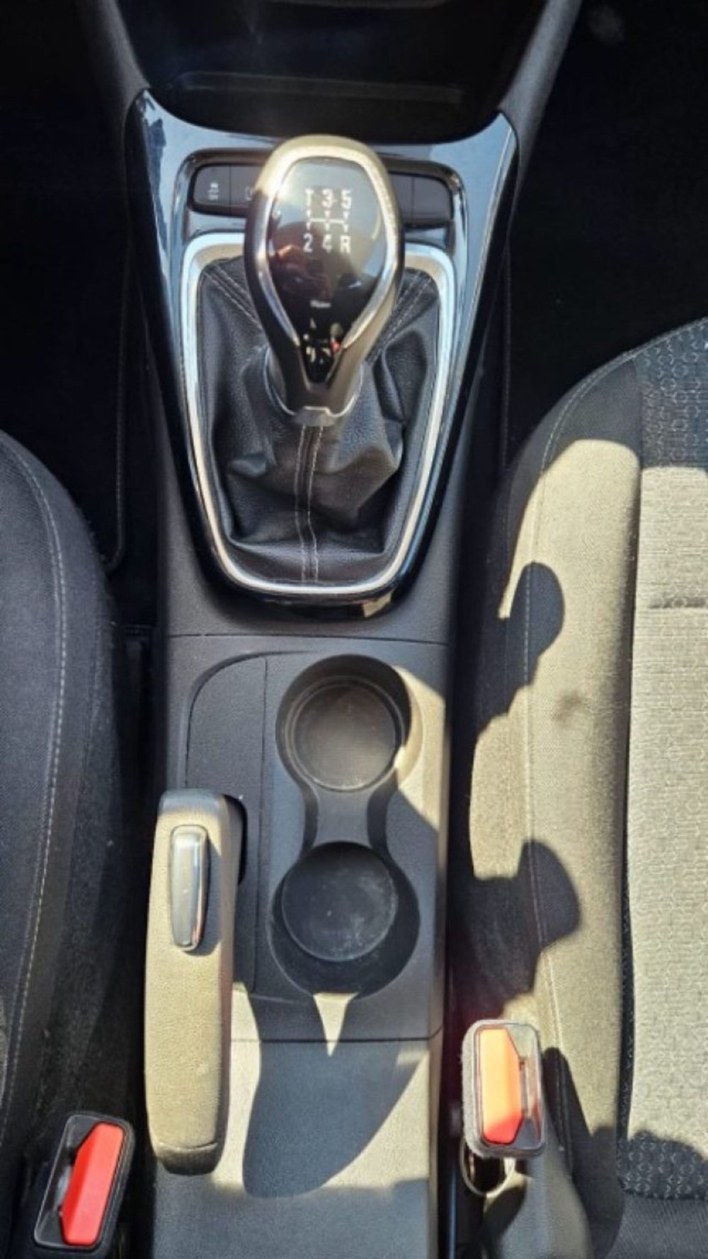 Opel Crossland X usata a Lucca (12)