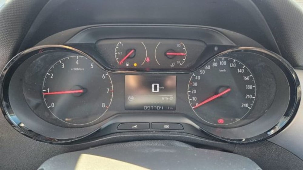 Opel Crossland X usata a Lucca (14)