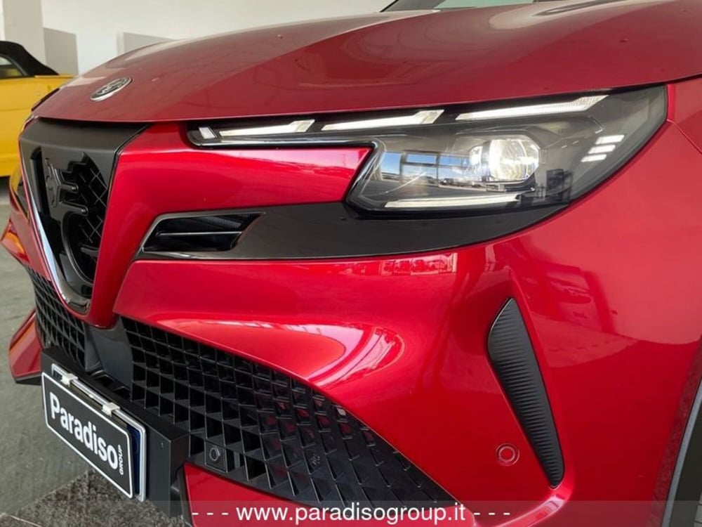 Alfa Romeo Junior nuova a Catanzaro (7)