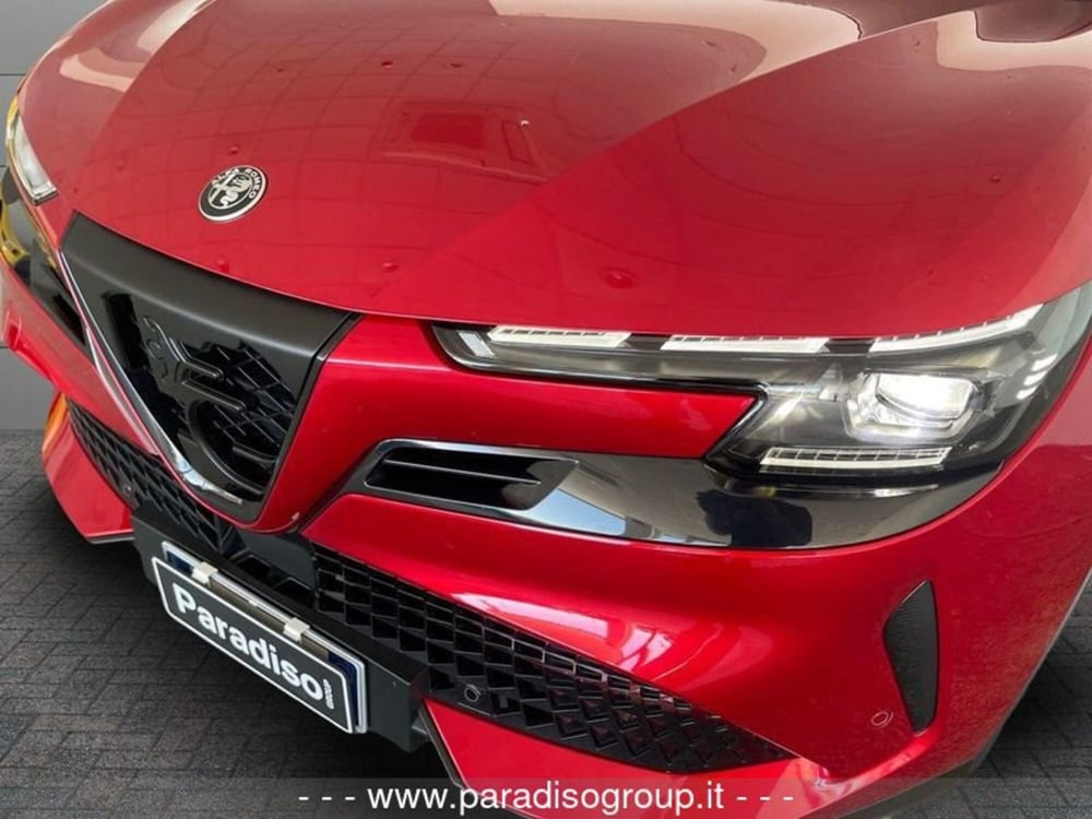 Alfa Romeo Junior nuova a Catanzaro (8)