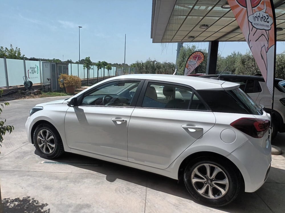 Hyundai i20 usata a Bari (5)