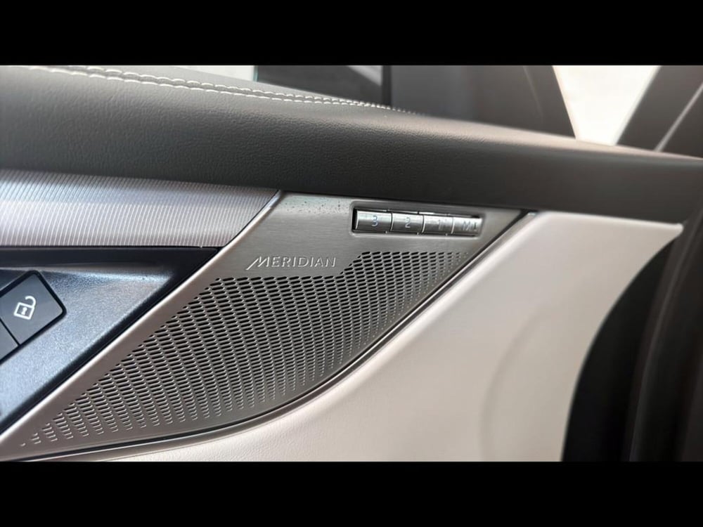 Jaguar F-Pace usata a Varese (13)