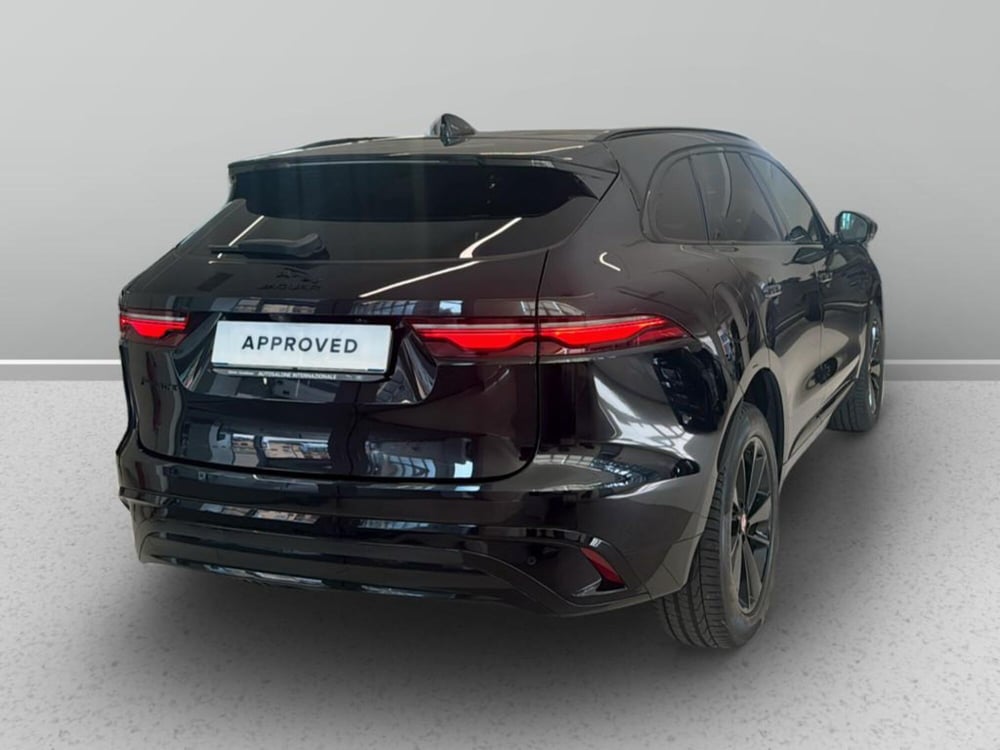 Jaguar F-Pace usata a Varese (2)