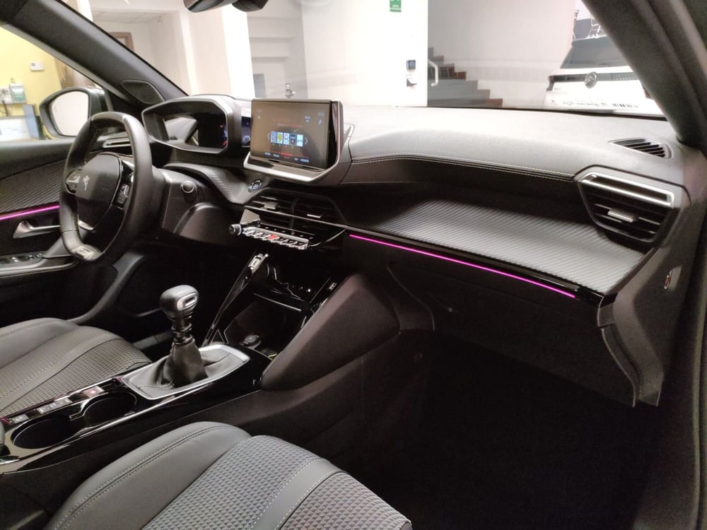 Peugeot 2008 usata a Teramo (12)