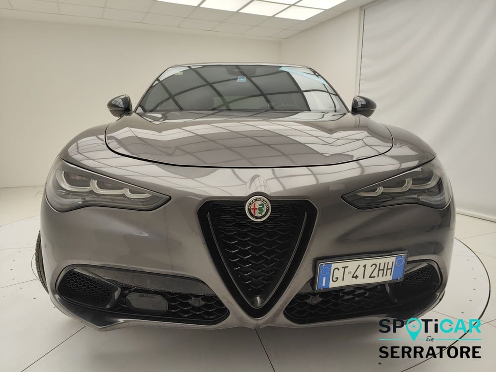 Alfa Romeo Stelvio usata a Como (2)