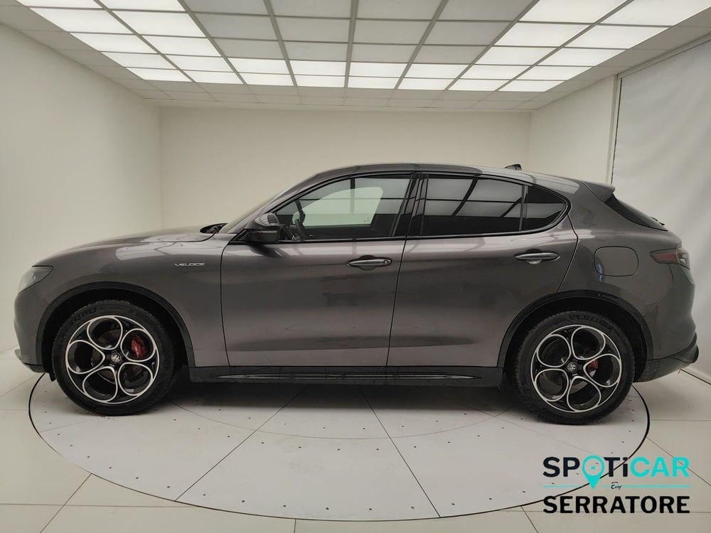 Alfa Romeo Stelvio usata a Como (4)