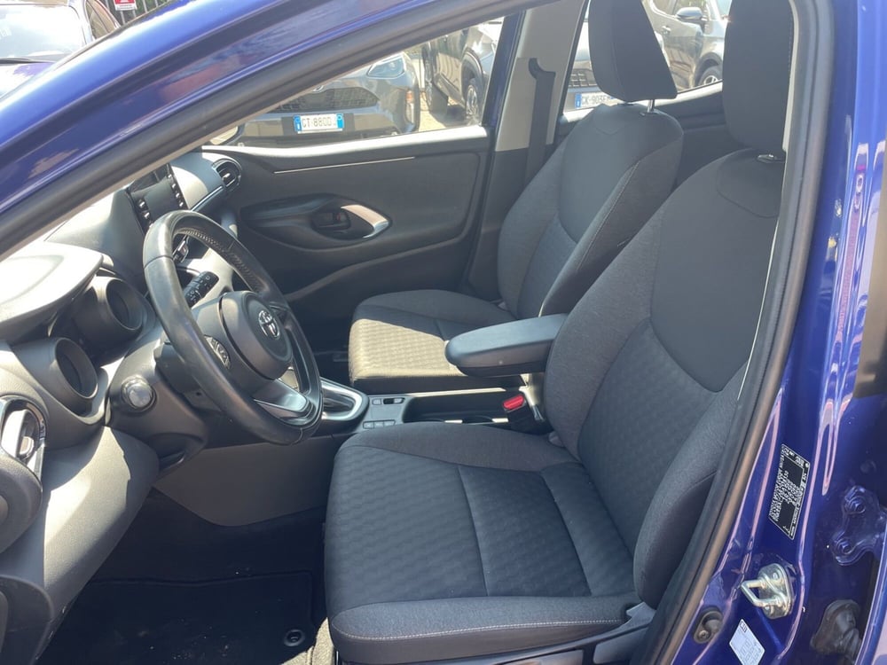 Toyota Yaris usata a Milano (15)