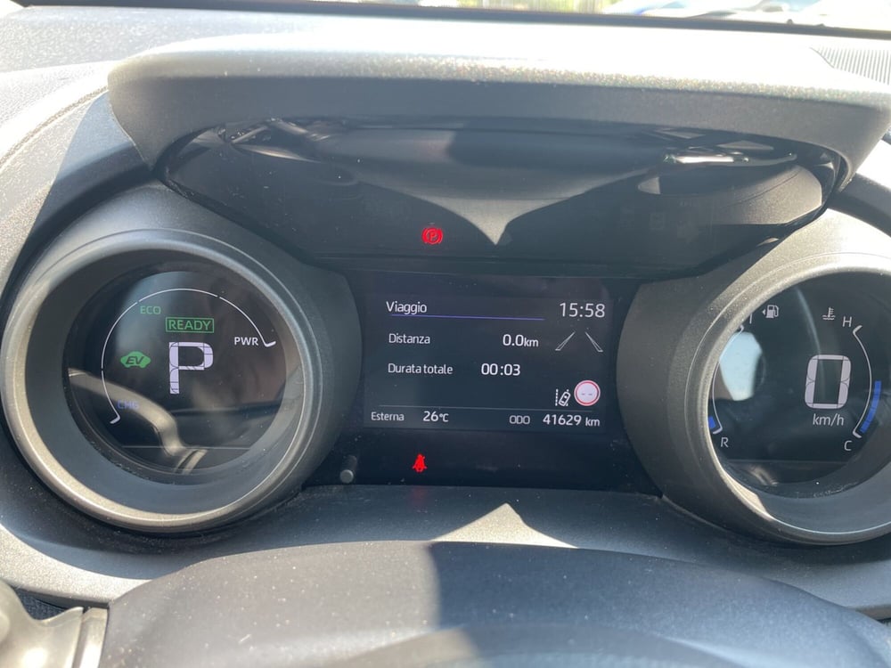 Toyota Yaris usata a Milano (16)