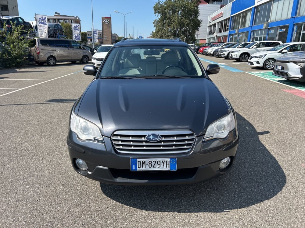 Subaru Outback usata a Piacenza (2)