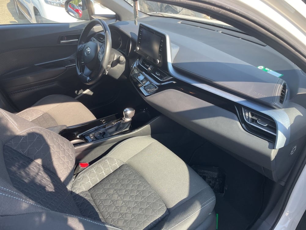 Toyota Toyota C-HR usata a Piacenza (12)