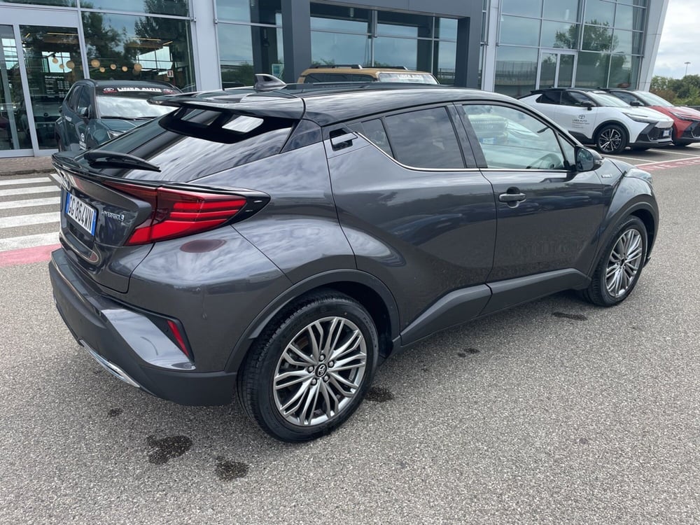 Toyota Toyota C-HR usata a Piacenza (6)