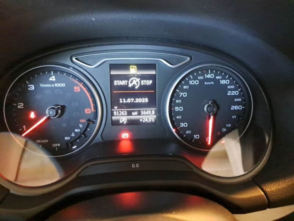 Audi Q2 usata a Salerno (10)