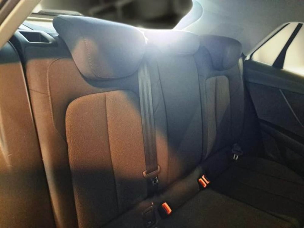 Audi Q2 usata a Salerno (15)