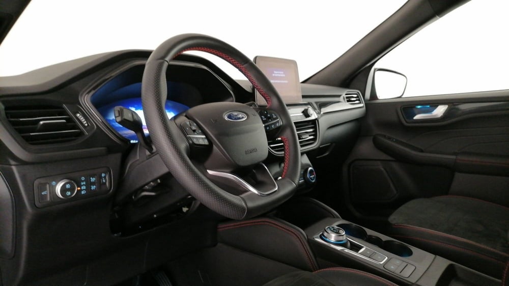 Ford Kuga usata a Roma (12)