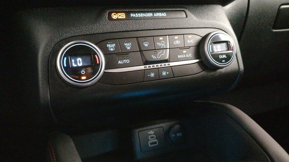 Ford Kuga usata a Roma (15)