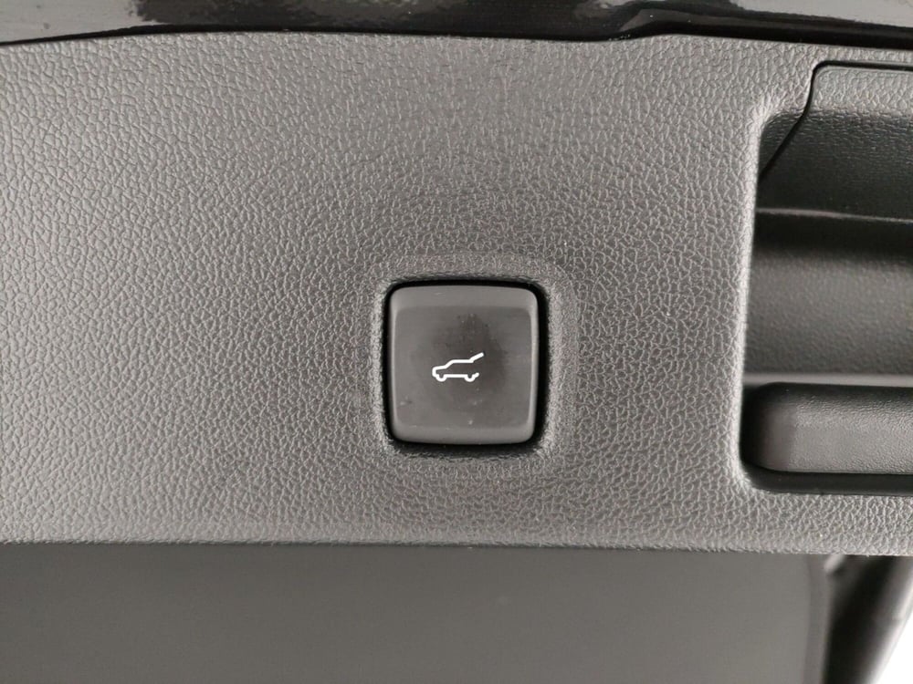 Ford Kuga usata a Roma (11)