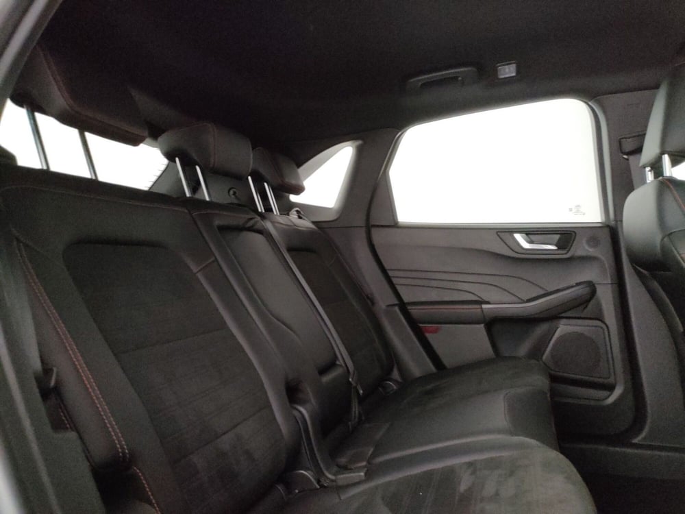Ford Kuga usata a Roma (8)