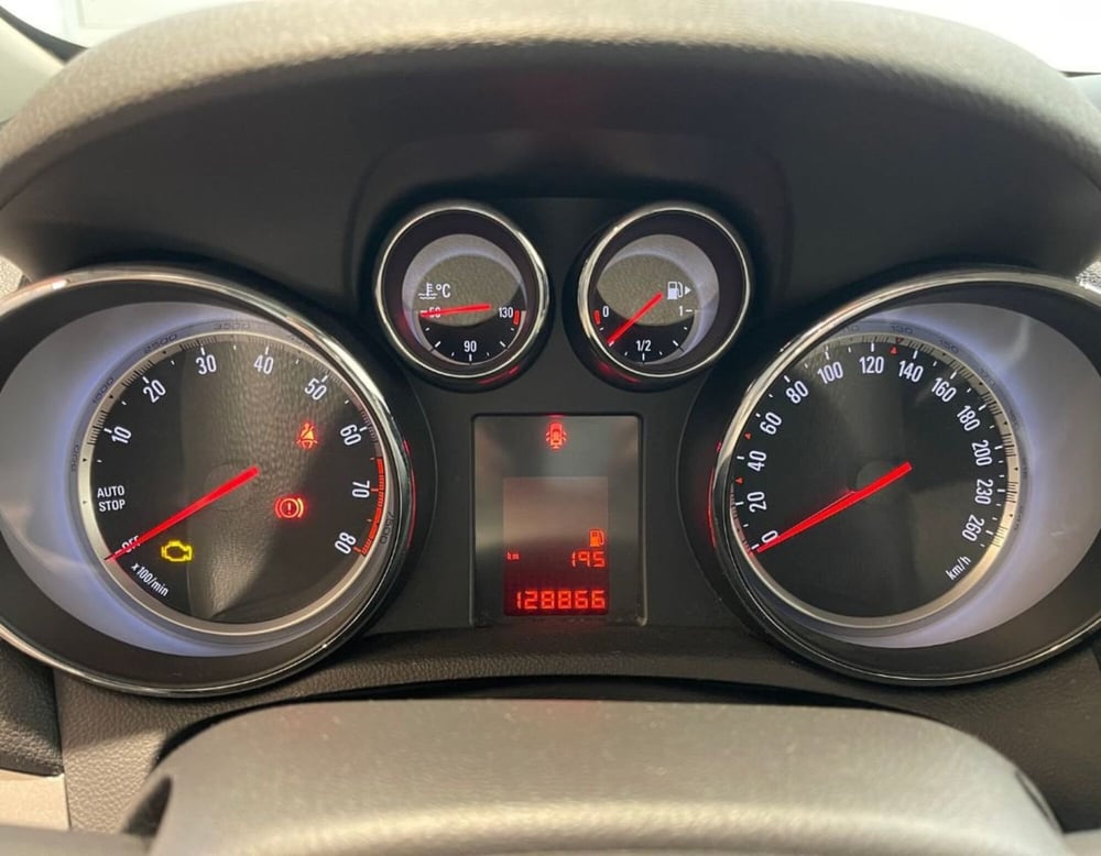 Opel Mokka usata a Ferrara (13)
