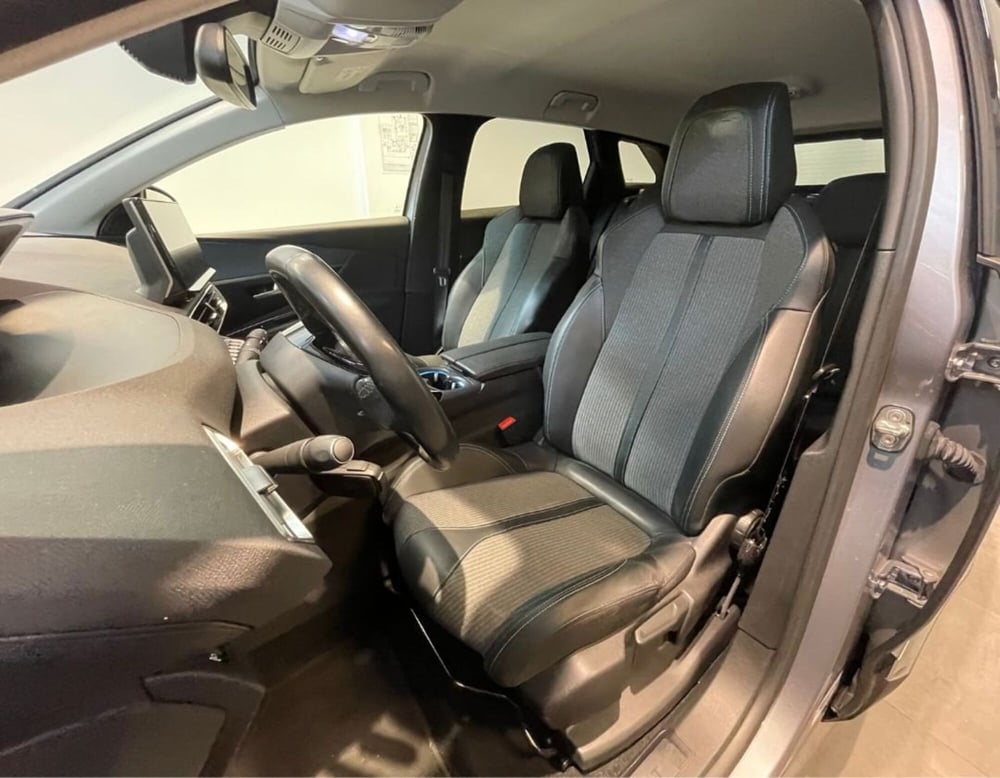 Peugeot 3008 usata a Ferrara (12)