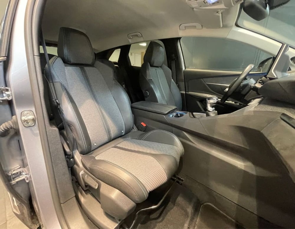 Peugeot 3008 usata a Ferrara (5)