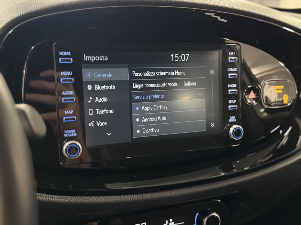 Toyota Aygo X usata a Brescia (11)