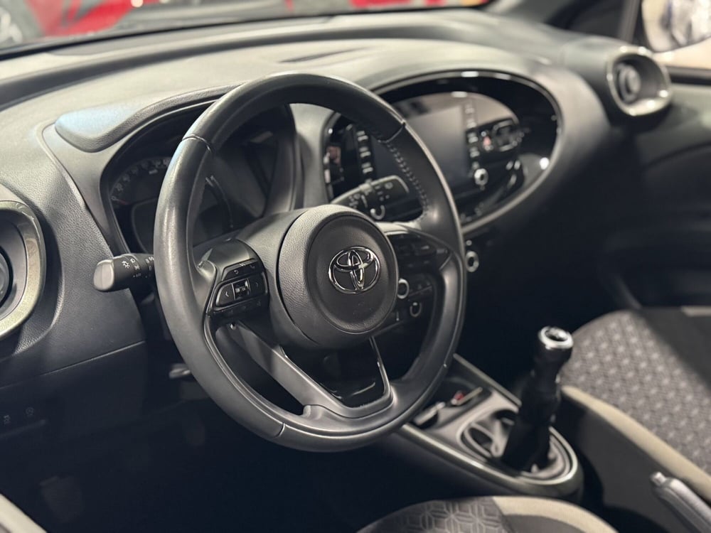 Toyota Aygo X usata a Brescia (9)