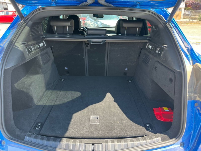 Alfa Romeo Stelvio usata a Milano (10)