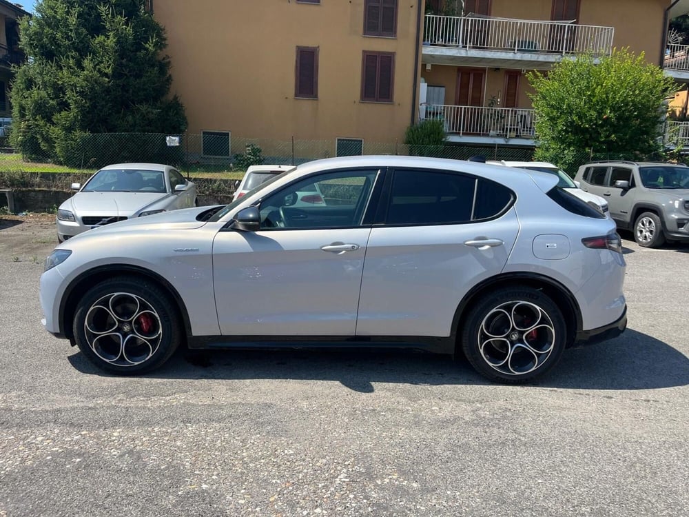 Alfa Romeo Stelvio usata a Milano (4)