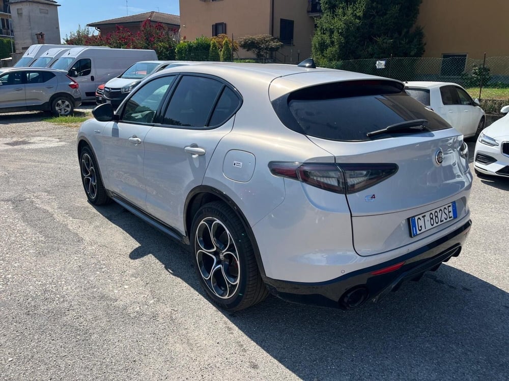 Alfa Romeo Stelvio usata a Milano (6)