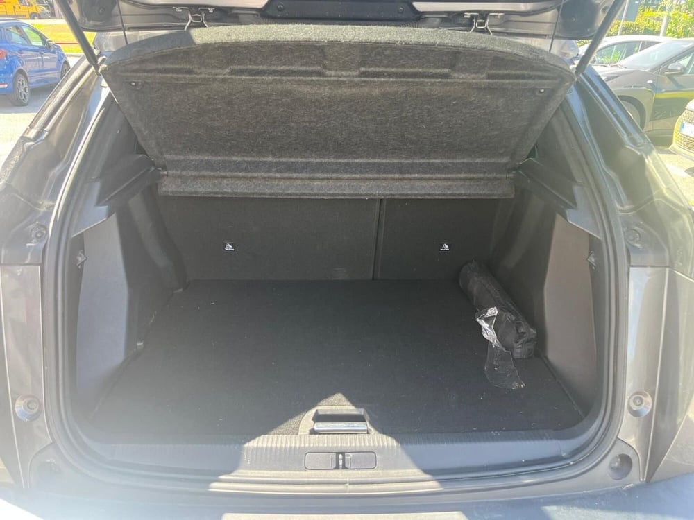 Peugeot 2008 usata a Milano (10)