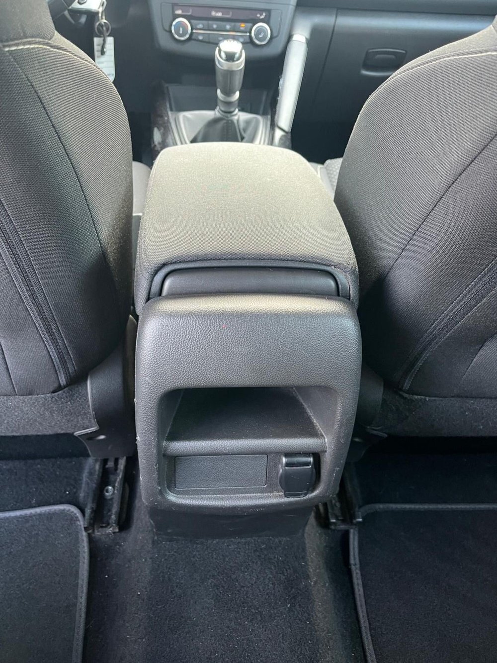Renault Kadjar usata a Milano (18)