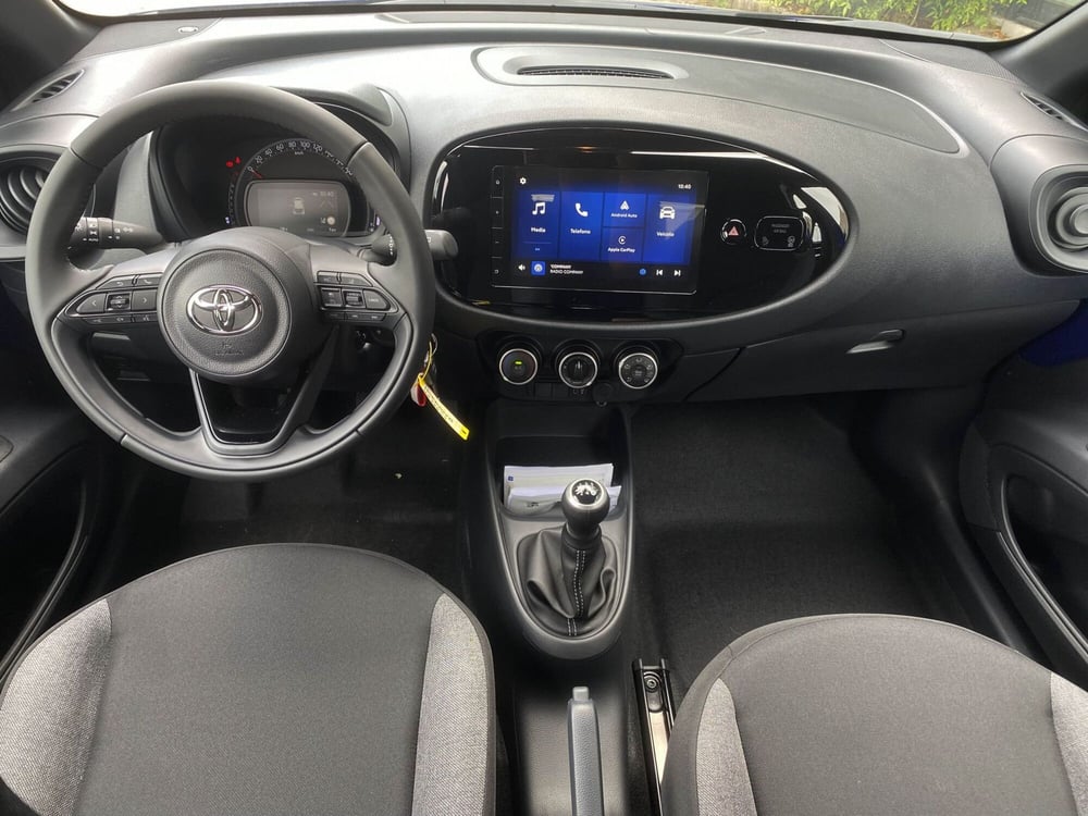 Toyota Aygo X nuova a Treviso (12)