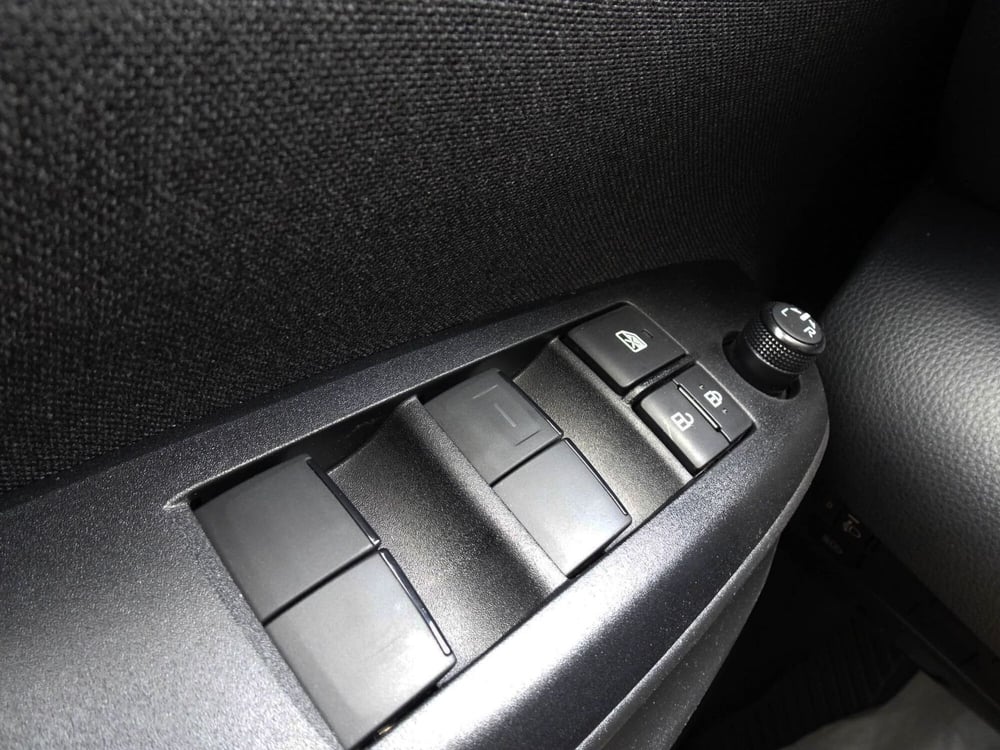 Toyota Yaris nuova a Treviso (16)