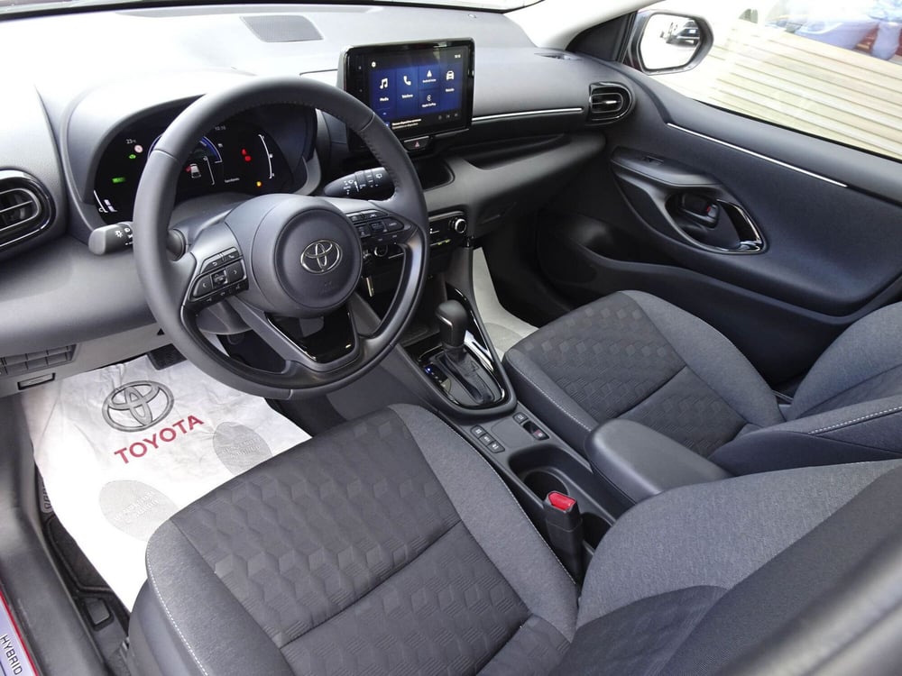 Toyota Yaris nuova a Treviso (9)