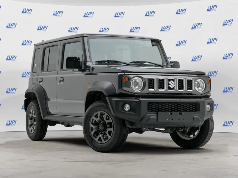 Suzuki Jimny nuova a Pistoia (3)