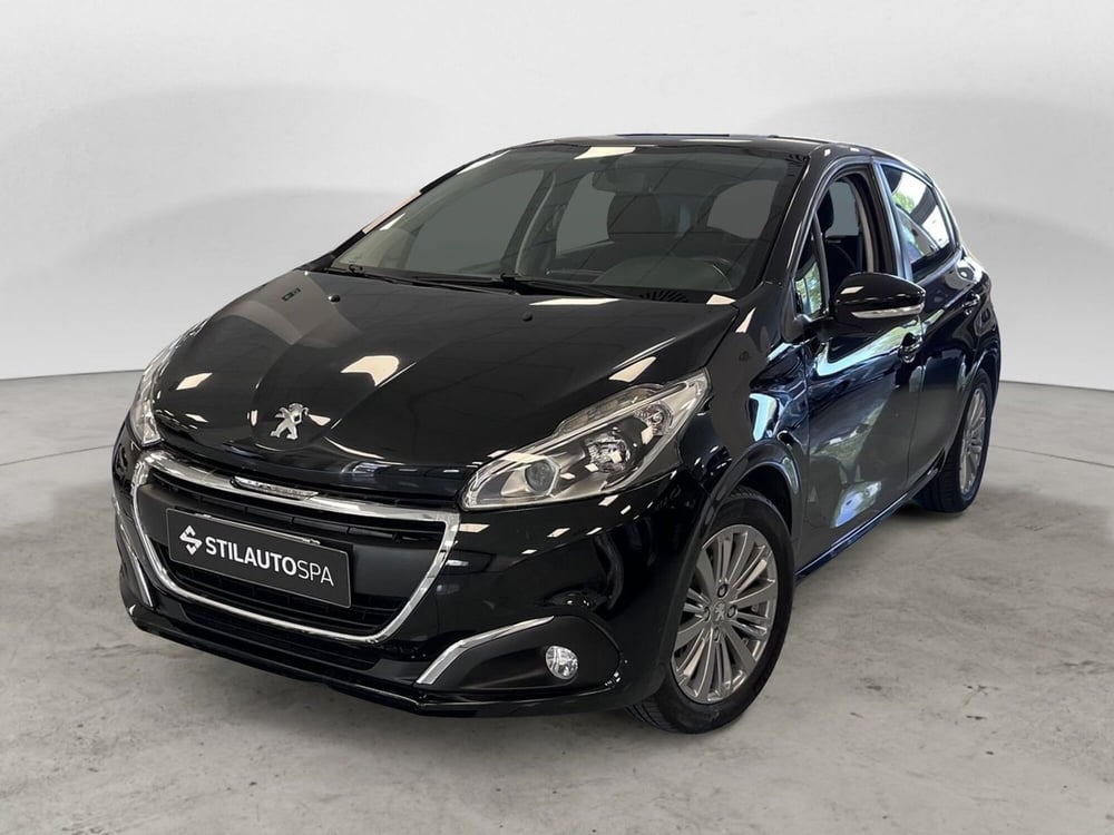 Peugeot 208 usata a Prato